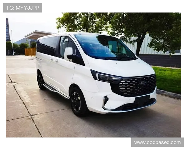 2.0T_7座MPV 福特途睿欧车展发布